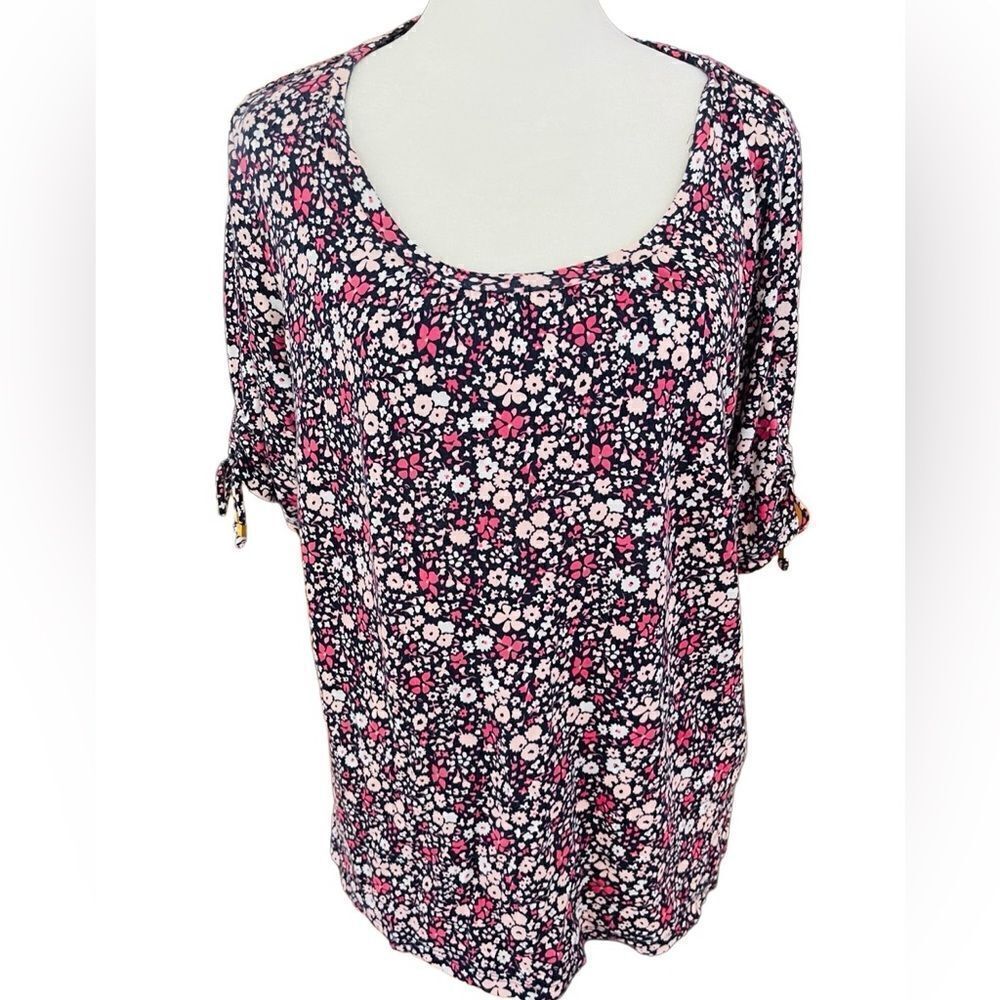 Michael Michael Kors floral scoop neck relaxed fit top with shirred sleeves sz M